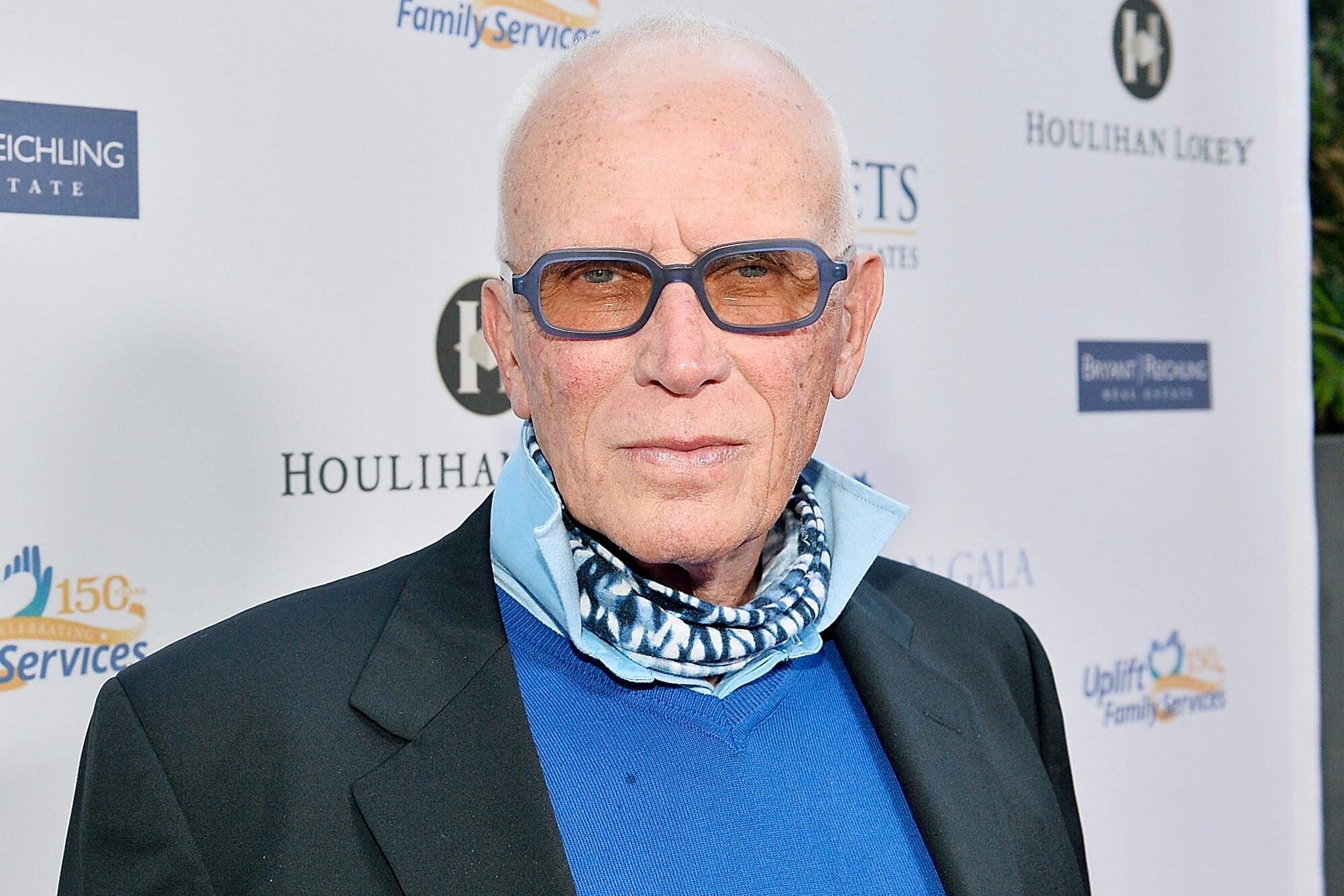 Peter Weller Family, Wife, Children, Dating, Net Worth, Nationality