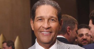 Greg Gumbel Family Wife Children Dating Net Worth Nationality