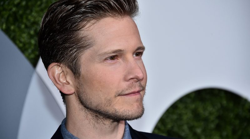 Matt Czuchry Family Wife Children Dating Net Worth Nationality