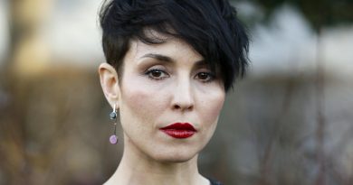 Noomi Rapace Family Wife Children Dating Net Worth Nationality