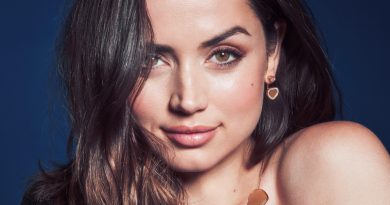 Ana De Armas Family Wife Children Dating Net Worth Nationality