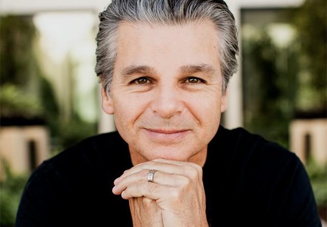 Jentezen Franklin Family Wife Children Dating Net Worth Nationality