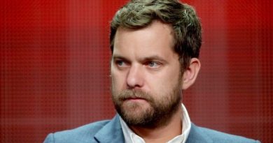 Joshua Jackson